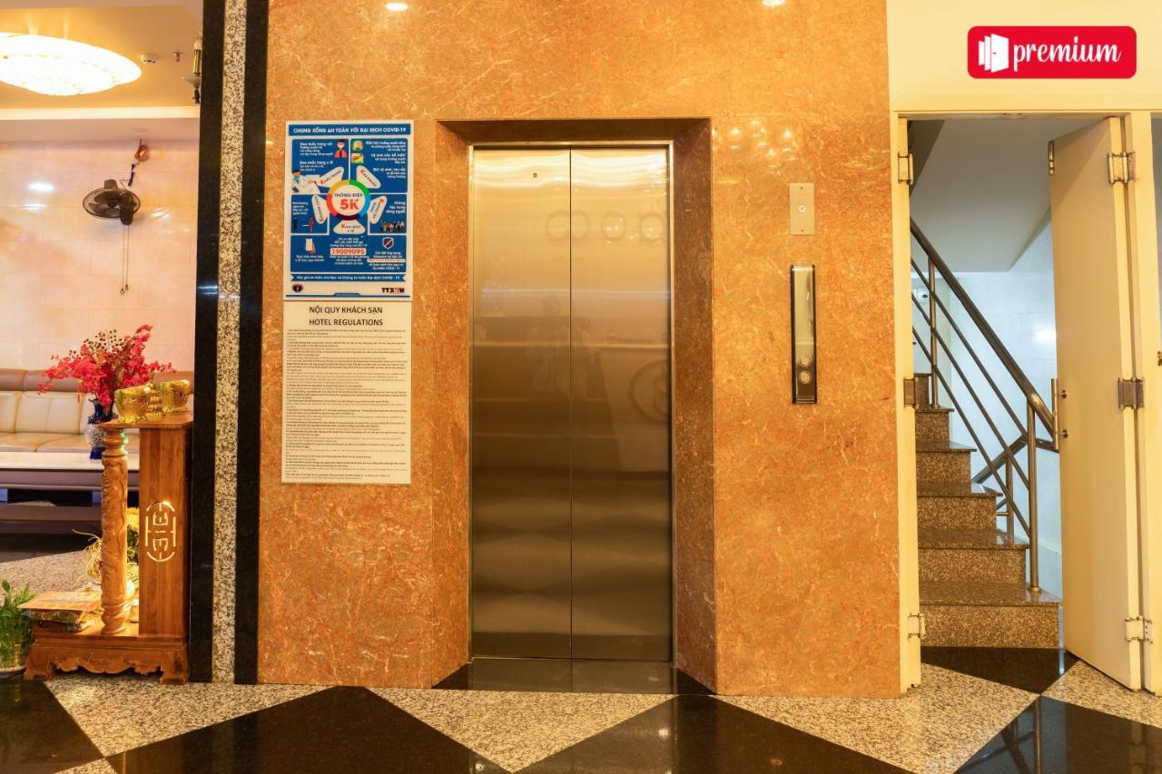 Reddoorz Thanh Binh Tran Trong Cung * TP. Hồ Chí Minh